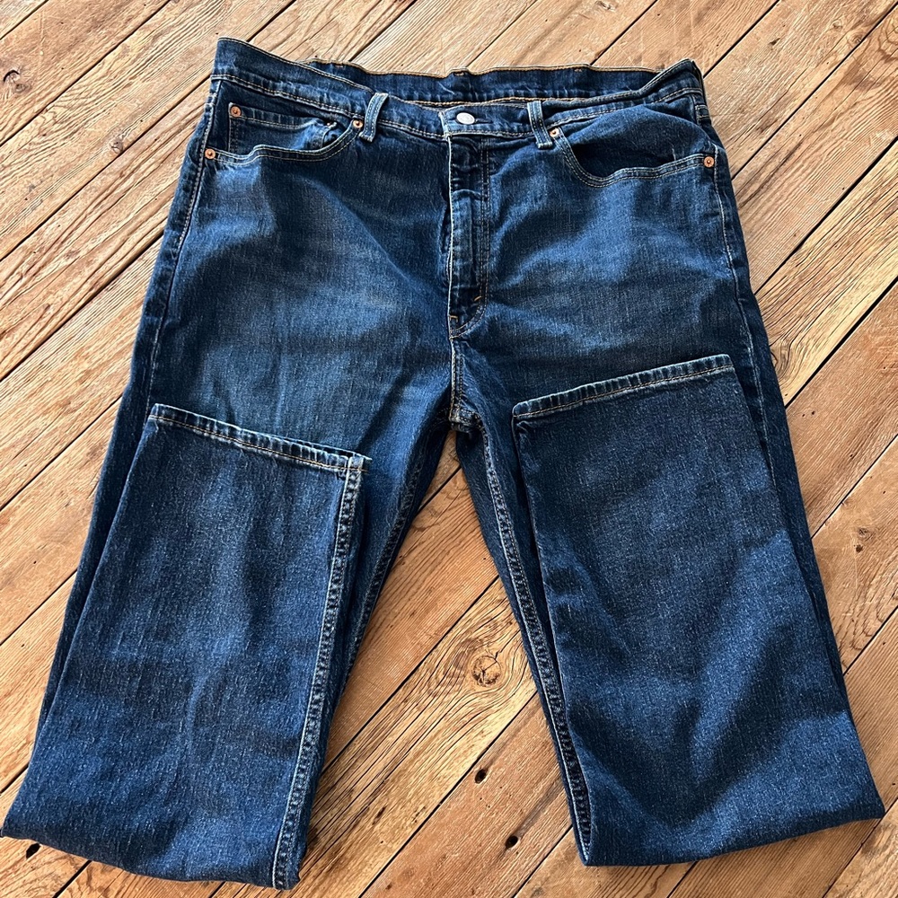 Men’s 38x32 Levi's Dark Blue Relaxed Fit Jeans